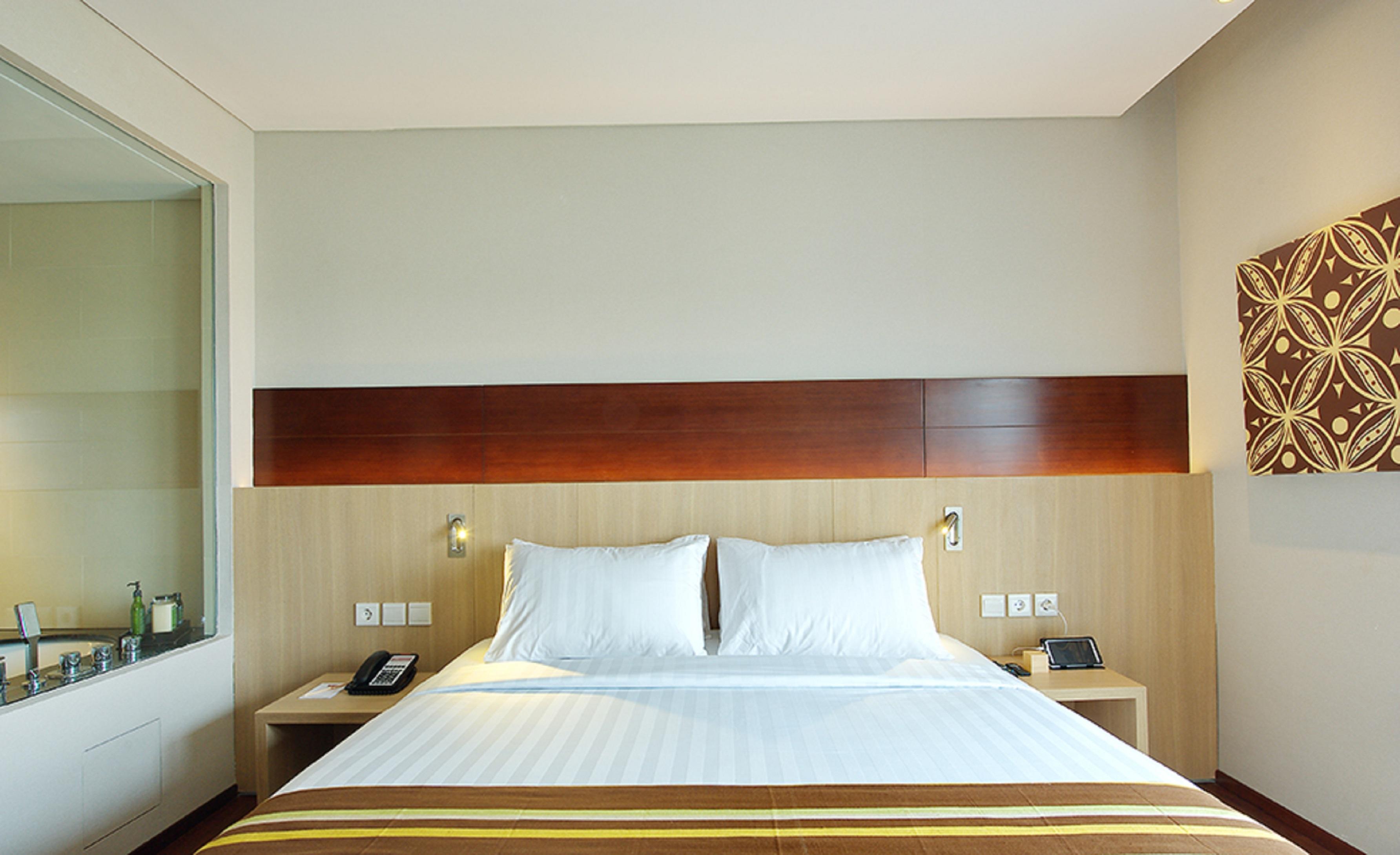 Ra Premiere Simatupang Otel Cilandak  Dış mekan fotoğraf