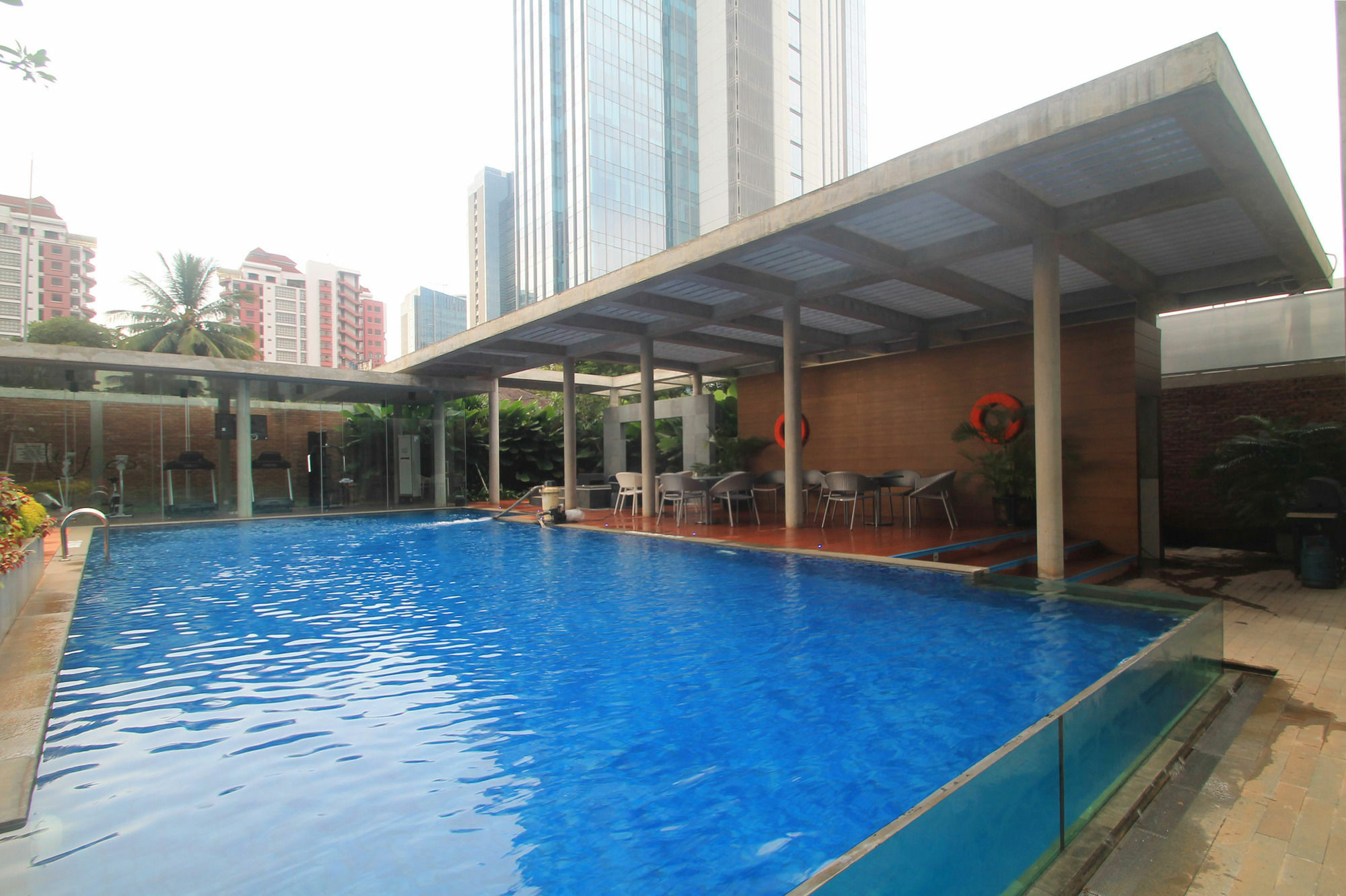 Ra Premiere Simatupang Otel Cilandak  Dış mekan fotoğraf